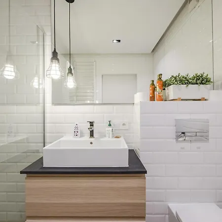Warta River Deluxe By Bookinghost Apartment Poznan
